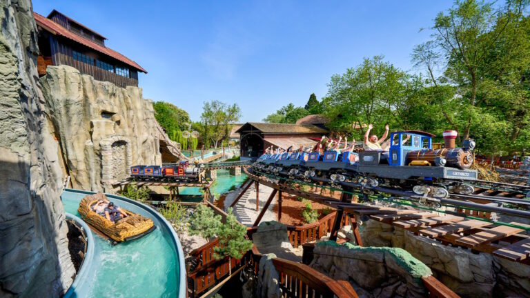 Europa Park Oesterreich Alpenexpress Fruehling 768x432