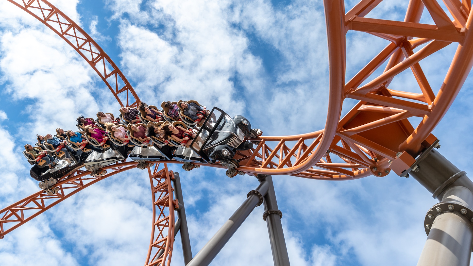 Carowinds - Copperhead Strike
