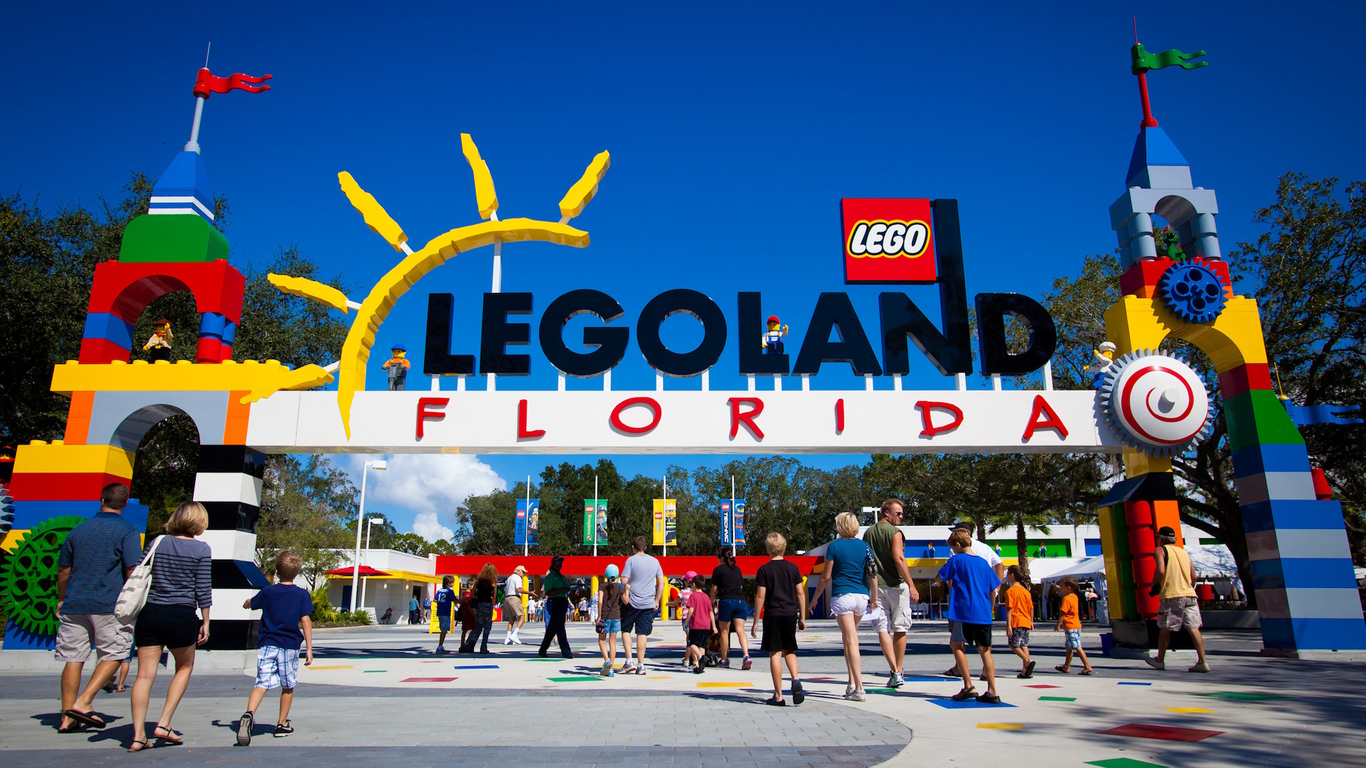 LEGOLAND Florida - Theme Park Entrance