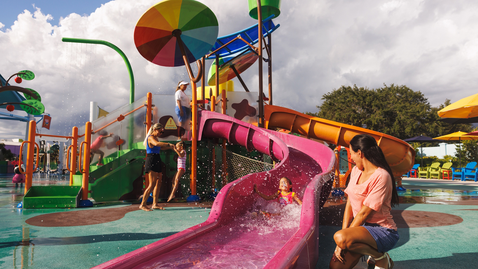 Peppa Pig Theme Park Florida - Kids Water Play