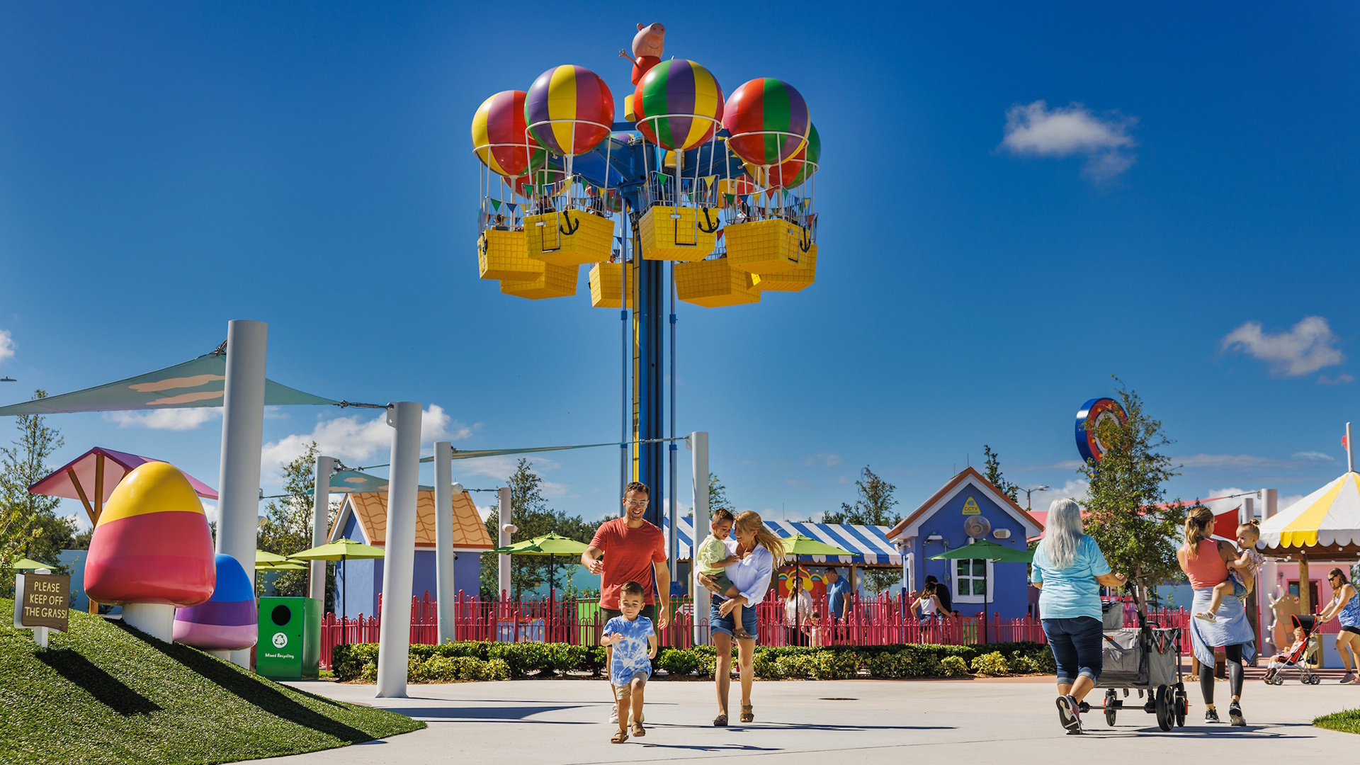 Peppa Pig Theme Park Florida - Peppa Pig's Balloon Ride