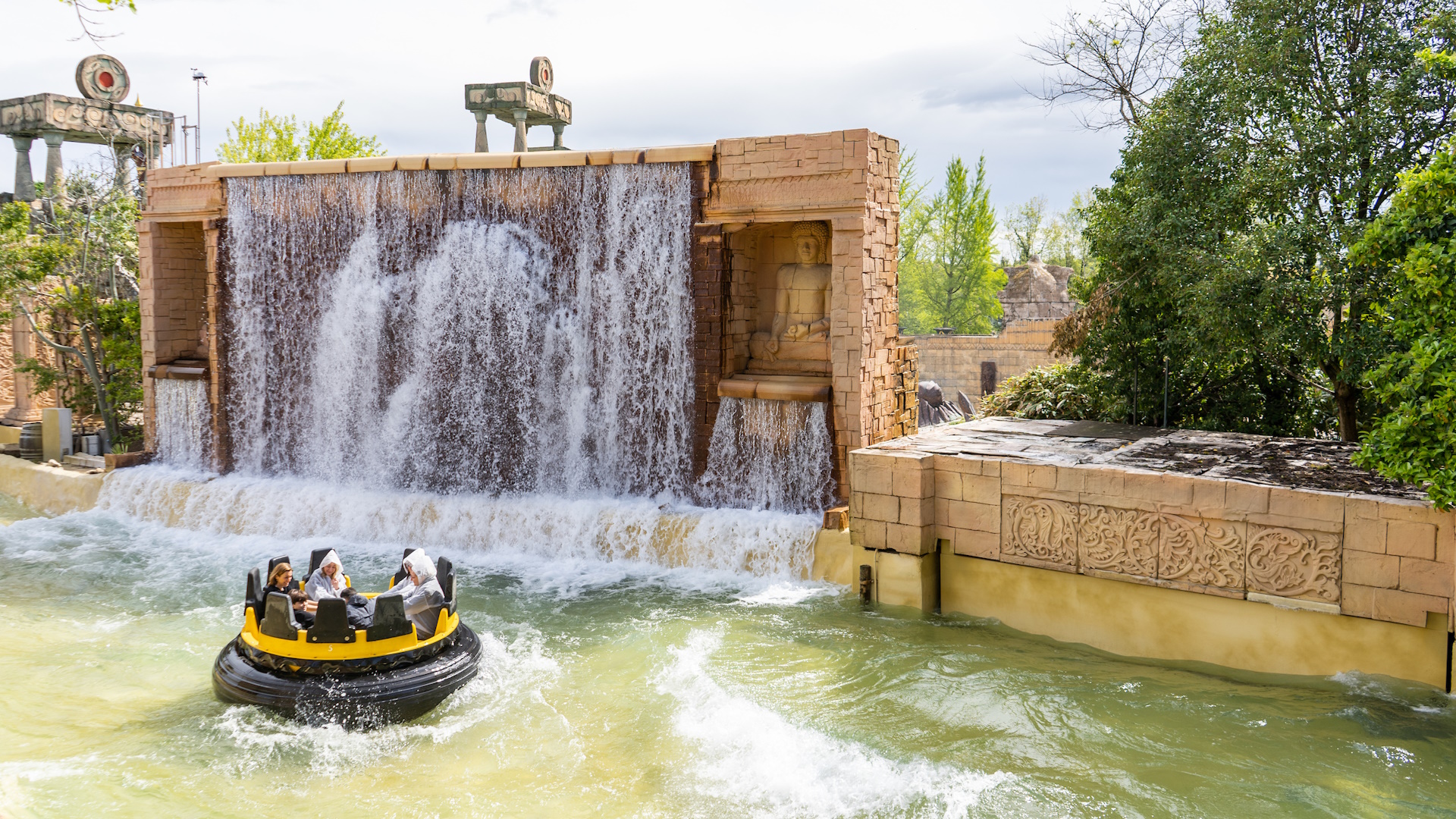 Gardaland Resort - Jungle Rapids