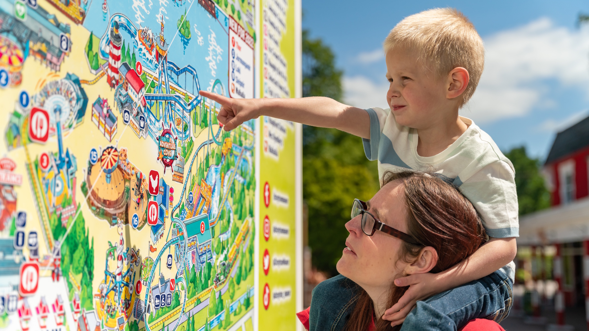 Drayton Manor Child looking at the Drayton Manor resort Park Map