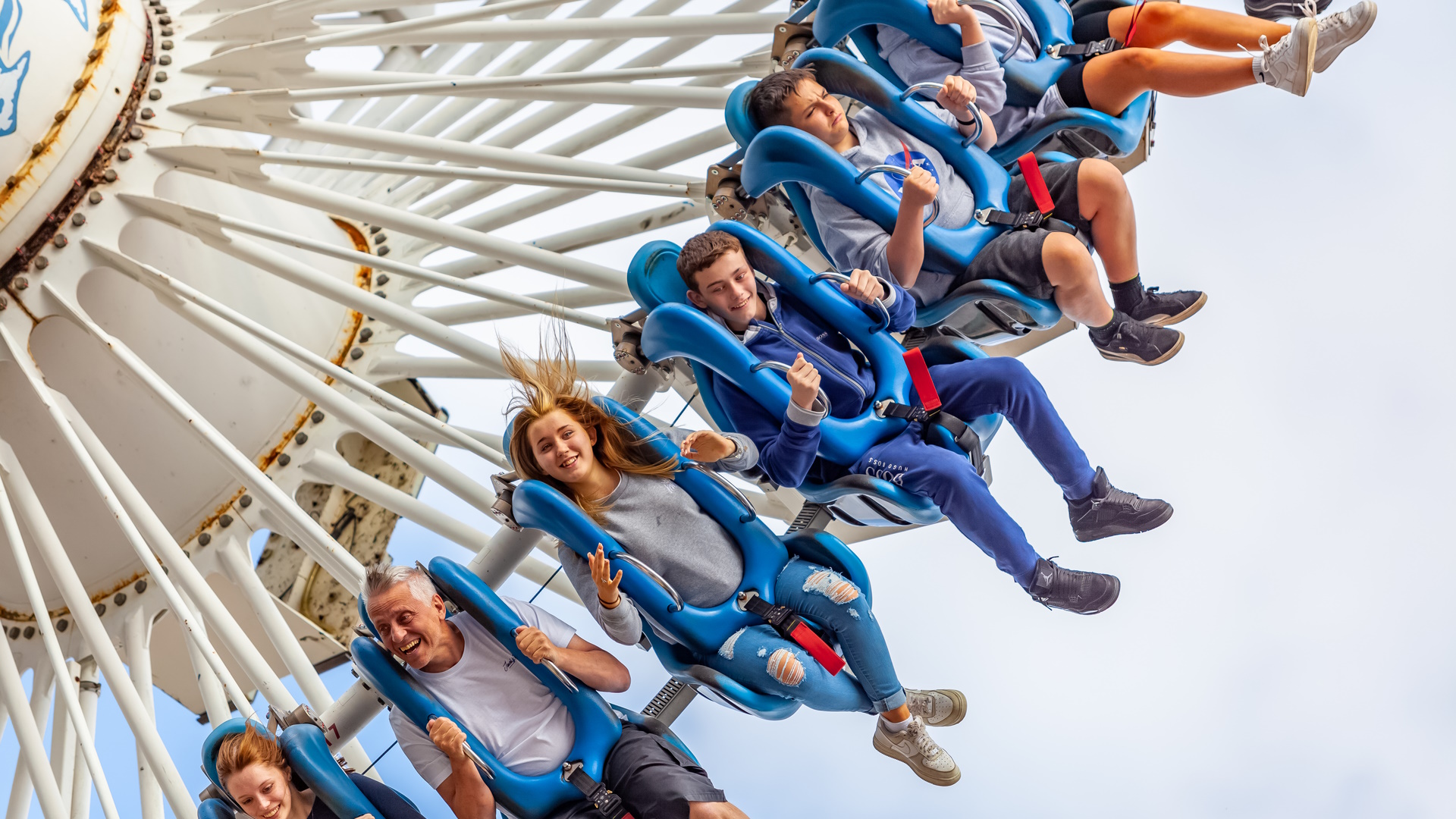 Drayton Manor Maelstrom Close Up