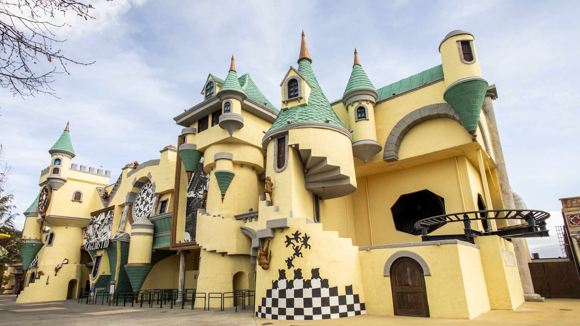 MagicLand Cagliostro 1