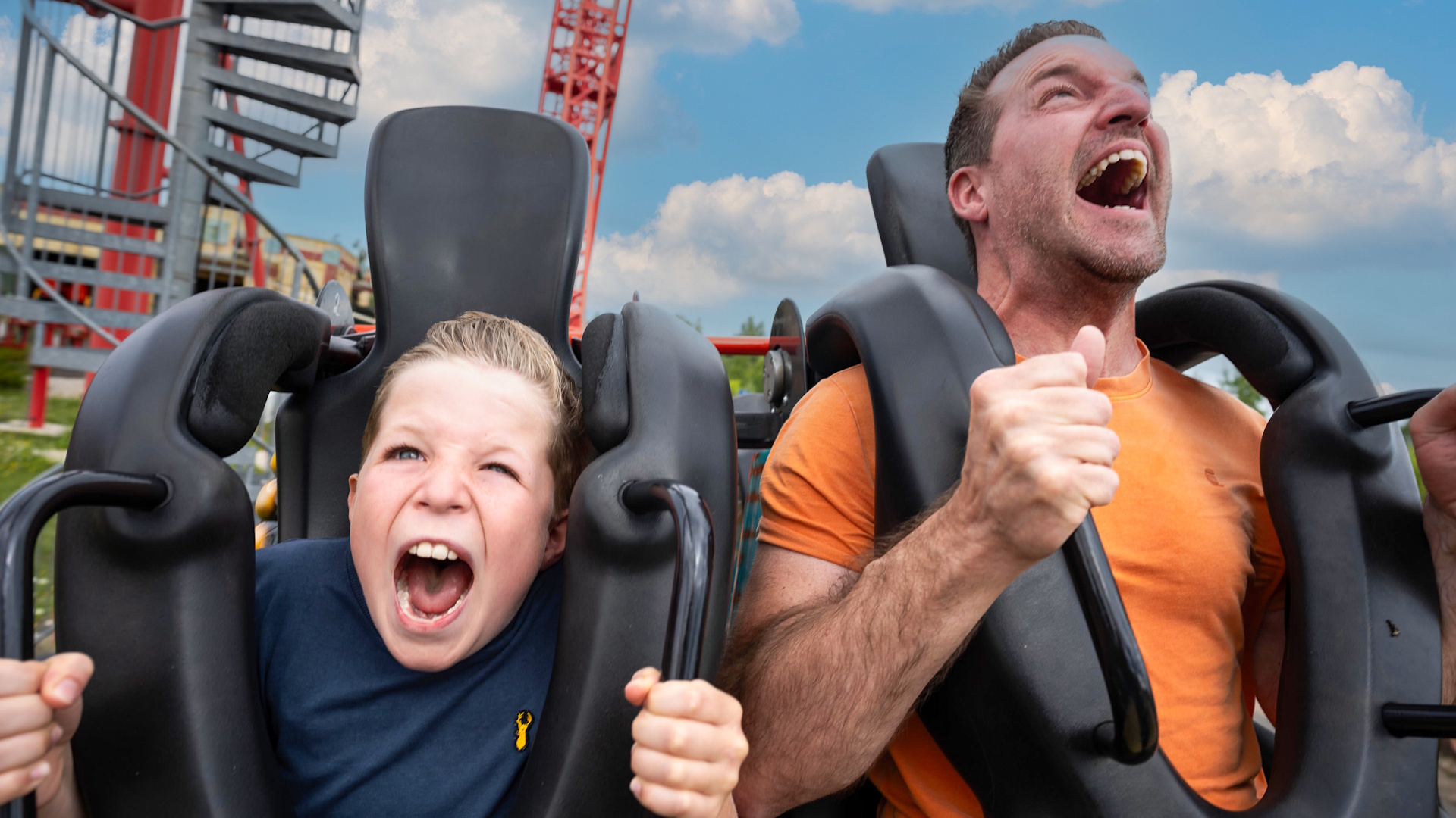 Belantis Father and Son Enjoying Huracan
