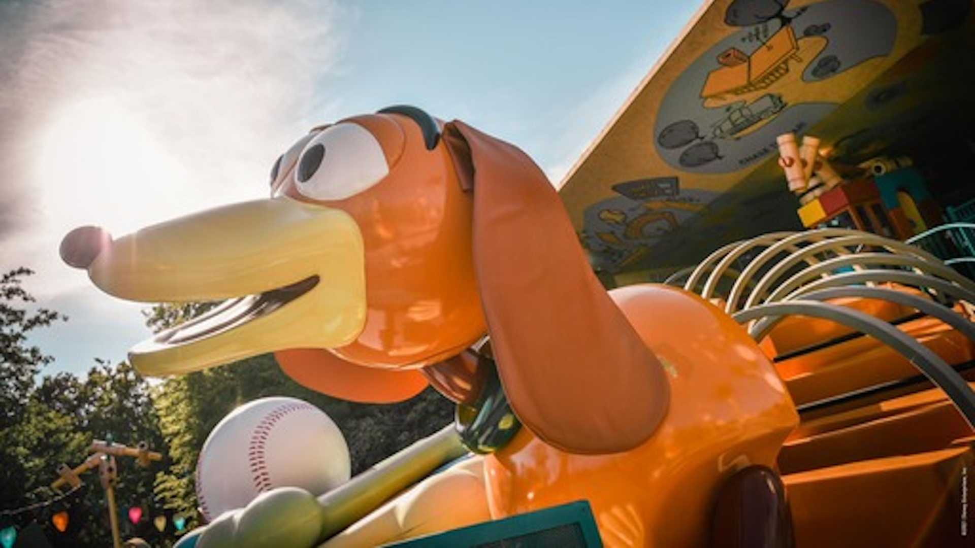 Disneyland Paris - Slinky Dog Dash