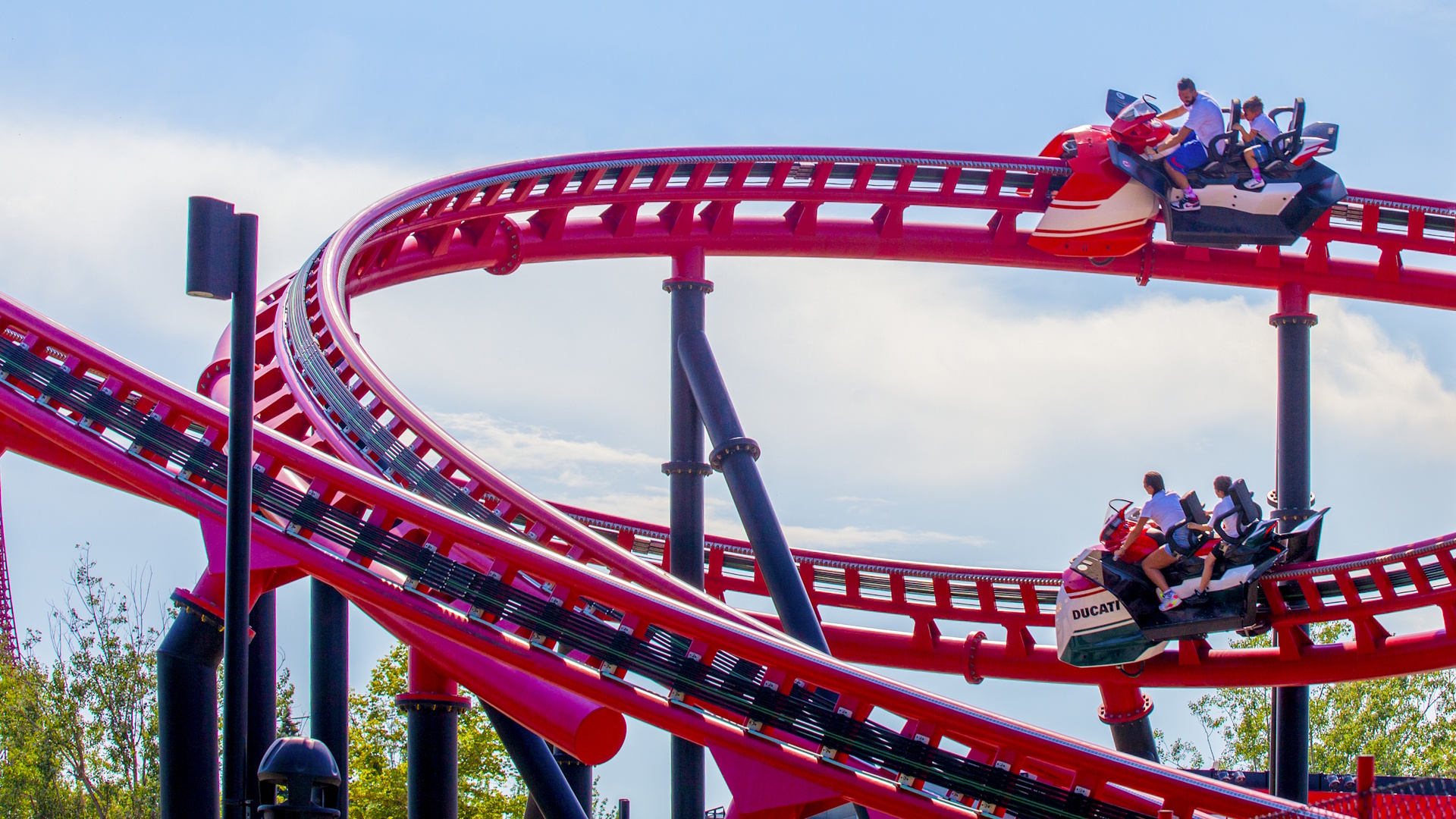 Mirabilandia - Ducati DesmoRace Duelling Coaster