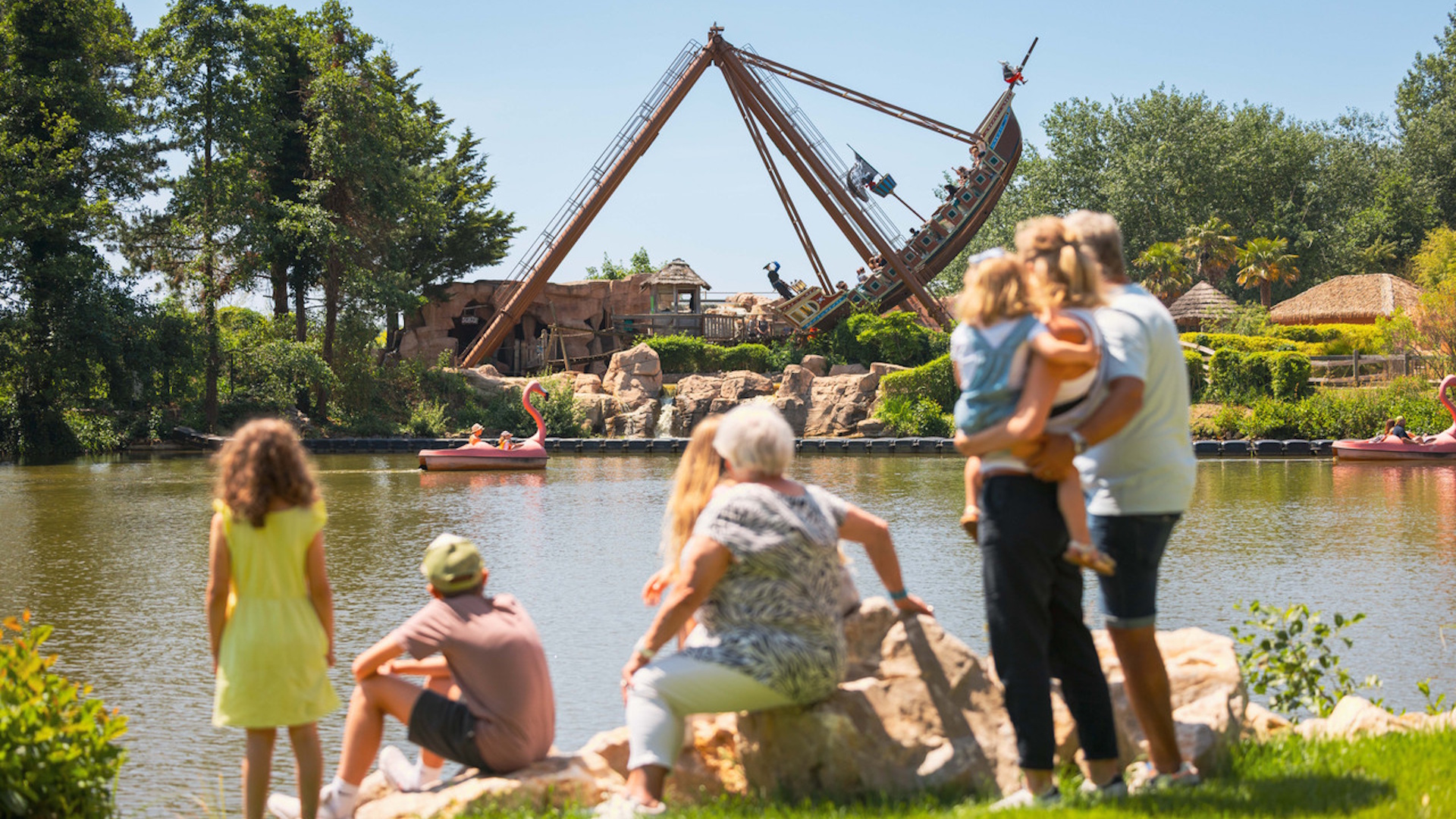 Parc Bagatelle - View of Bag Pearl Across the Lake